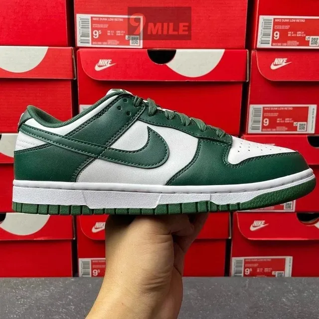 Nike Dunk Low Pine Green