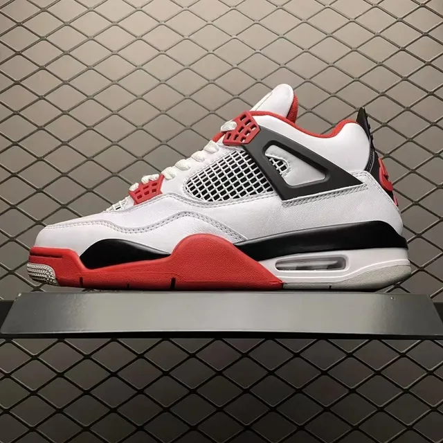 Air Jordan 4 Fire Red