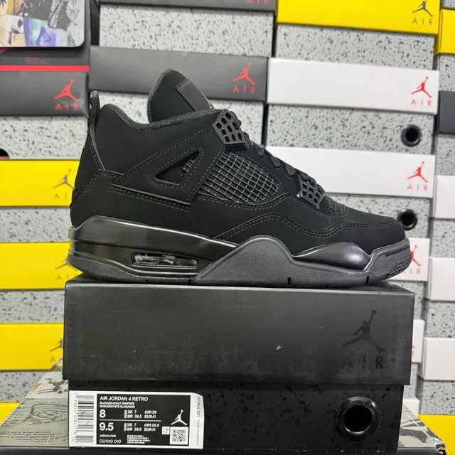 Air Jordan 4 Retro Black/Black/Graphite