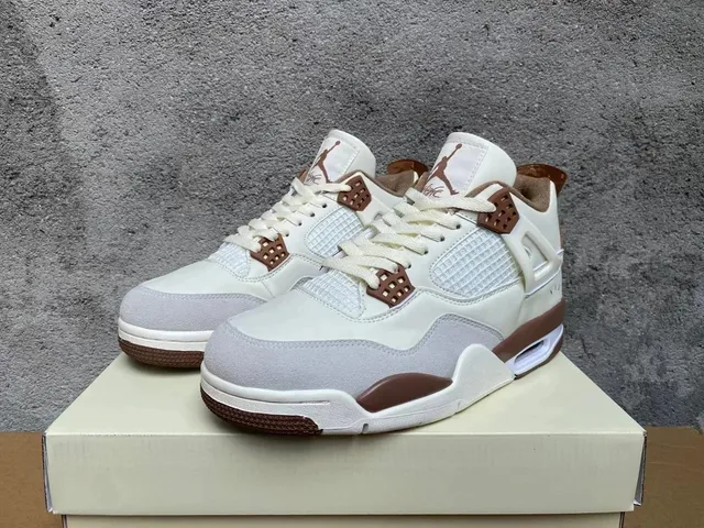 Air Jordan 4 Craft