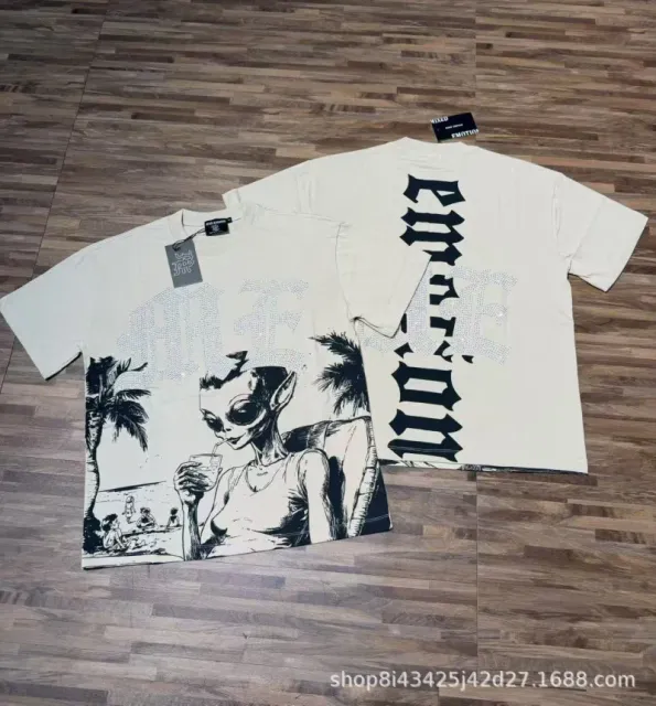 Mixed Emotion Graphic Tee Alien Beach Print