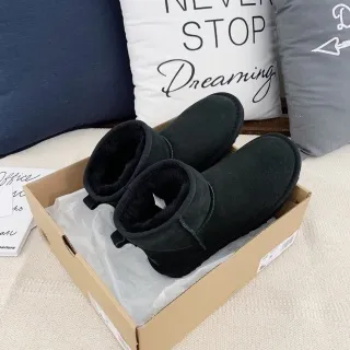 UGG Classic Mini Shearling Lined