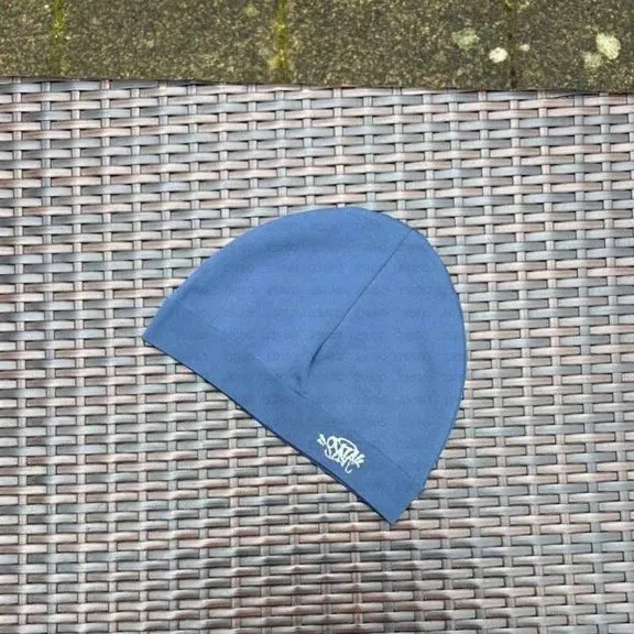 蓝色