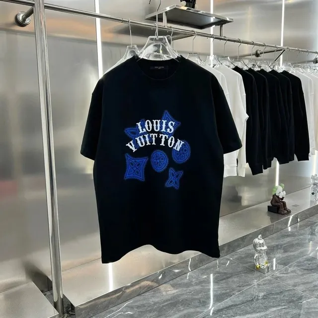 Louis Vuitton Graphic T-Shirt LV Monogram Print