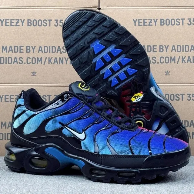 AIR MAX PIUS TN  蓝白 FQ0393-001