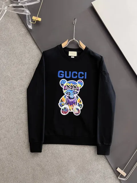 Gucci Bear Graphic Sweatshirt