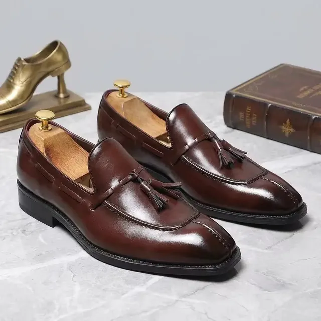 Tassel Loafer Polished Brown