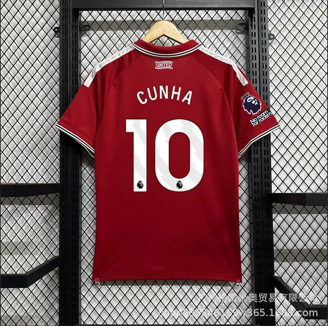 26-27 Manchester United's home 10th star plus Premier League