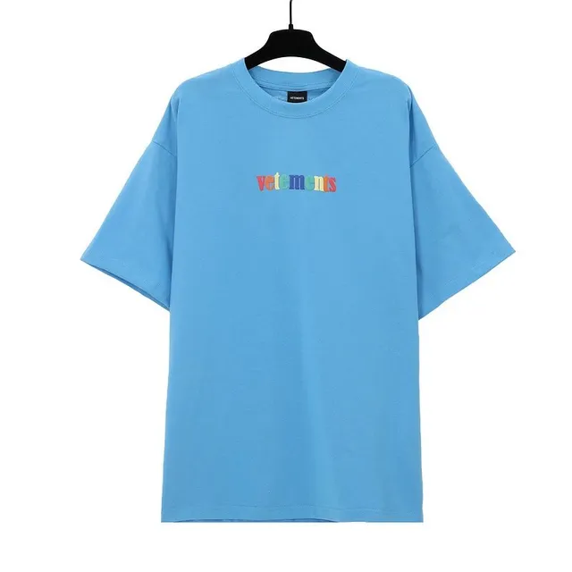 Vetements Logo Tee Rainbow Logo