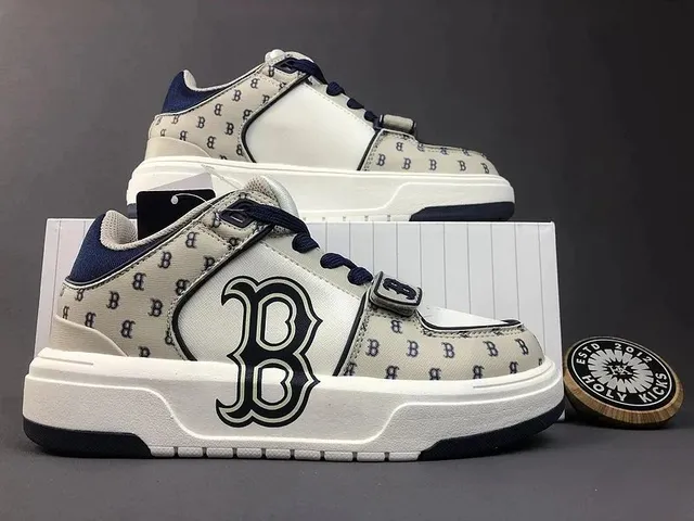 BAPE sneakers