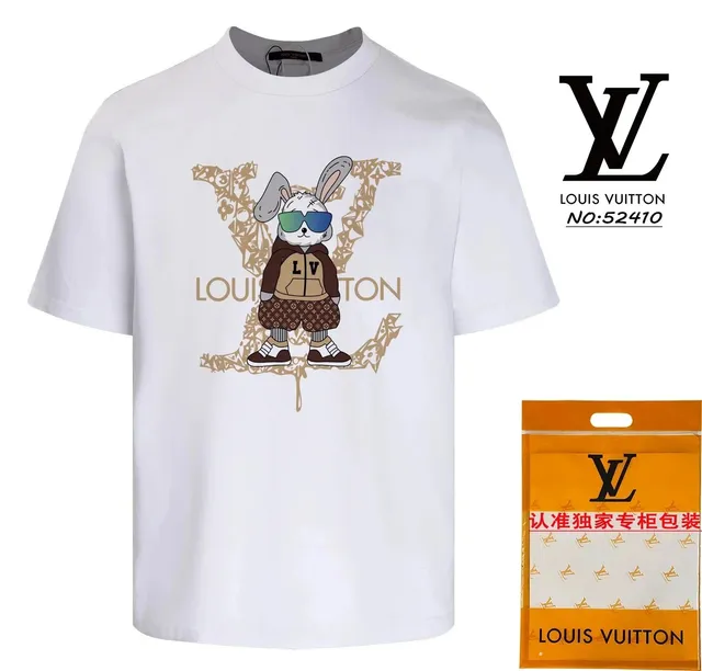 Louis Vuitton Graphic T-Shirt Rabbit Print
