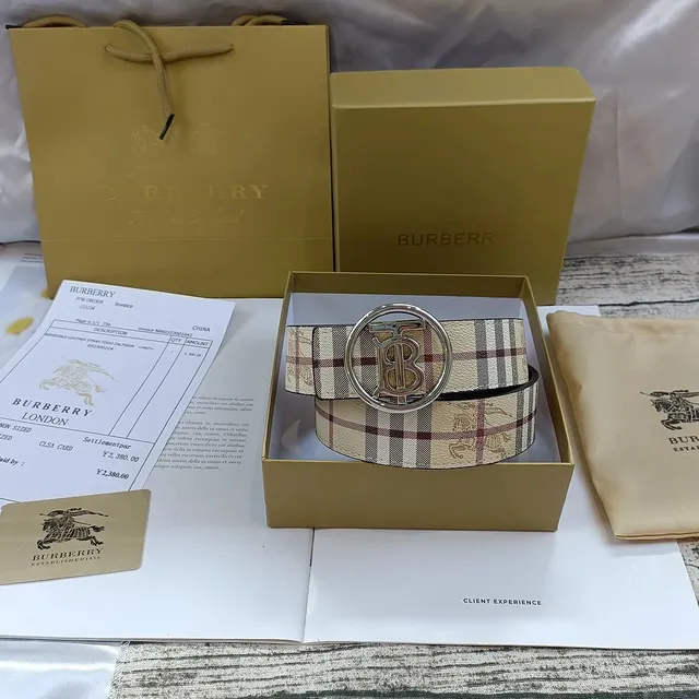 Burberry Reversible Leather Strap Haymarket Check