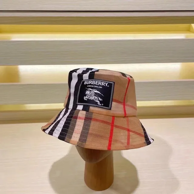 Burberry Bucket Hat Classic Check