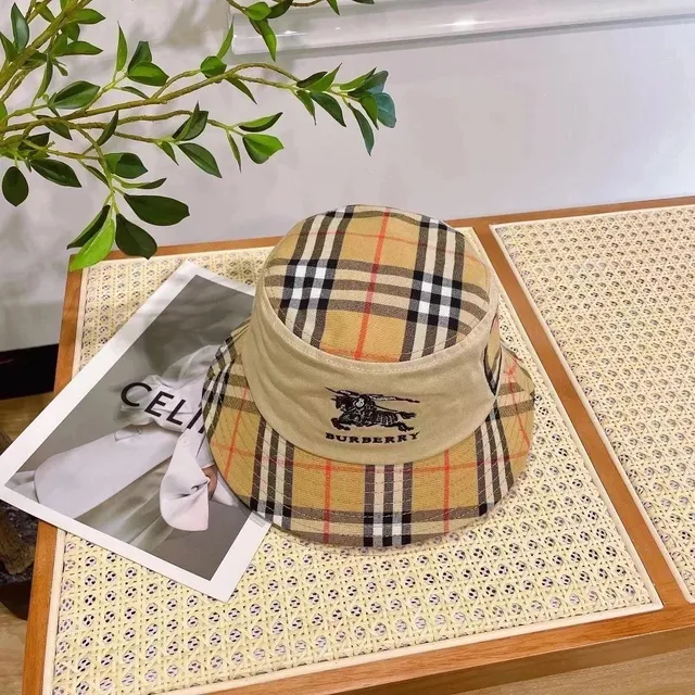 Burberry Bucket Hat Classic Check