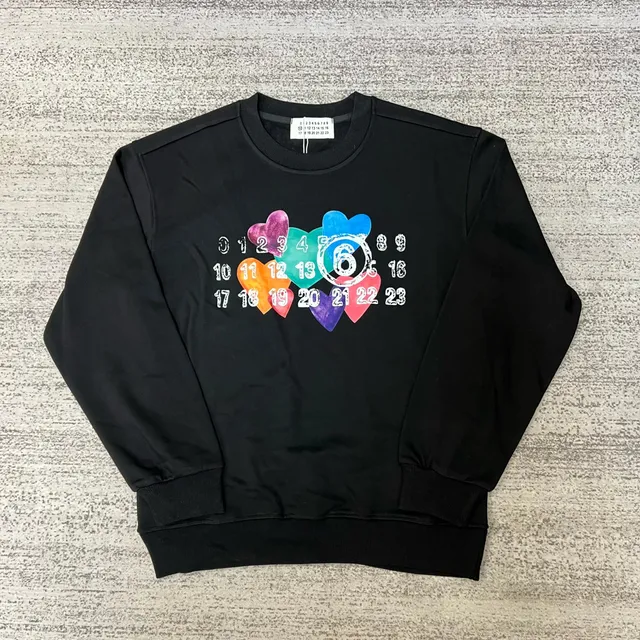 Maison Margiela Crewneck Sweatshirt Heart and Number Print