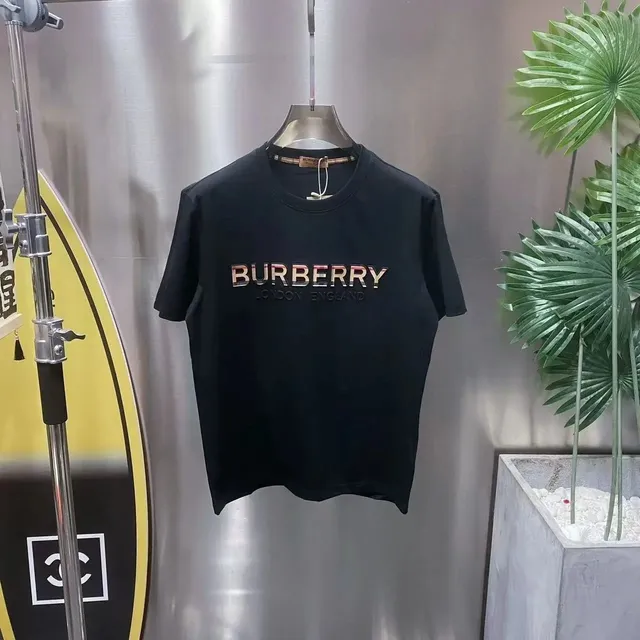 Burberry Logo T-Shirt Metallic Logo