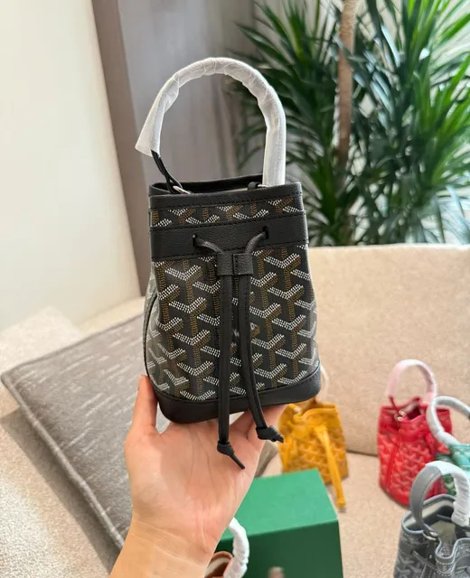 Goyard St. Louis Mini Bucket Classic Chevron Canvas