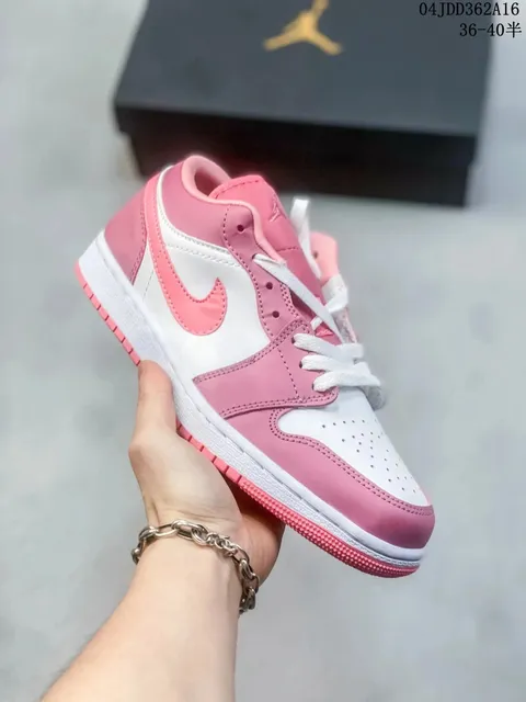 Air Jordan 1 Low Pink White