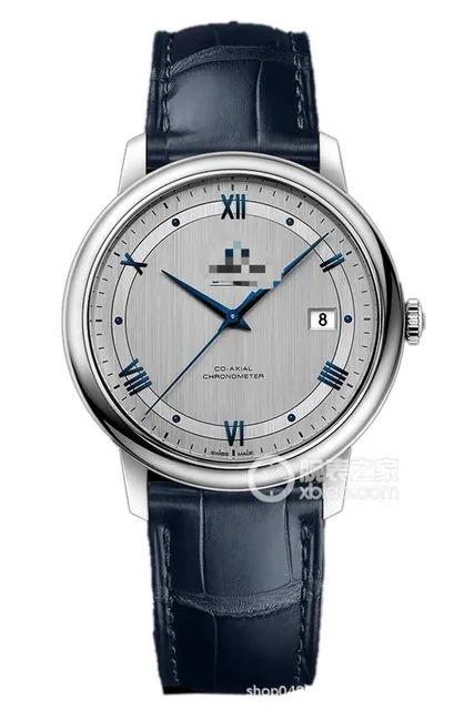 Jaeger-LeCoultre Reverso Chronograph Silver Dial with Blue Hands