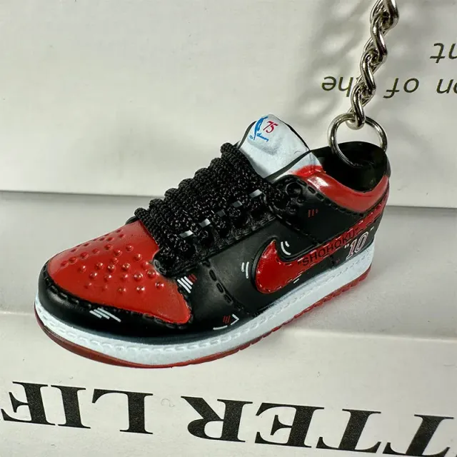 76. Dunk Black Red