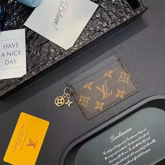 Louis Vuitton Card Holder Monogram Canvas