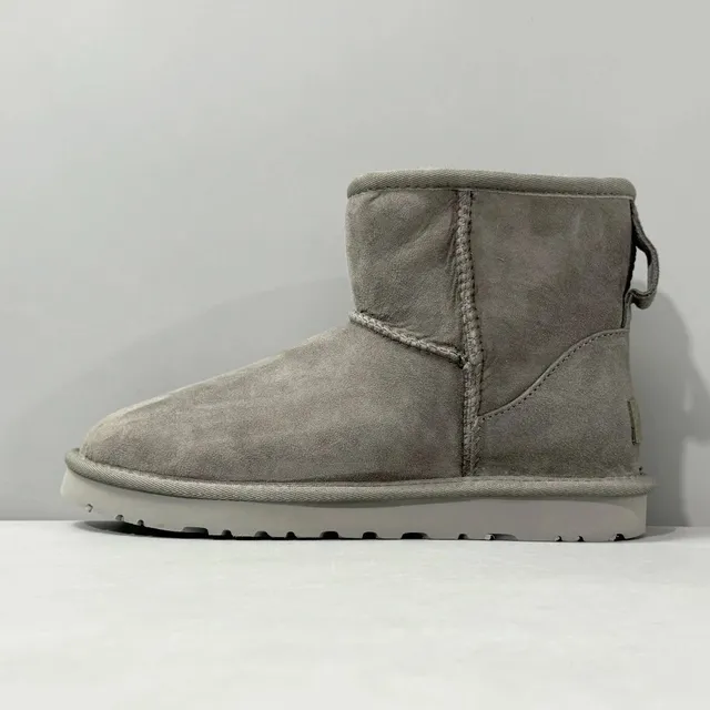 UGG 经典短筒 灰色 1016222-GREY
