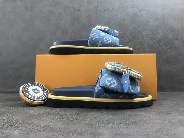 BLUE BAG