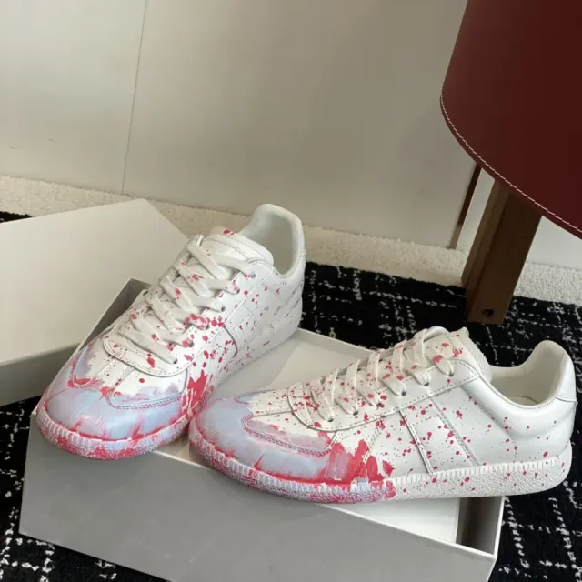 皮面泼墨白红