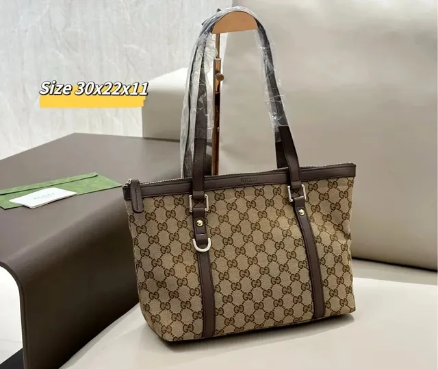 Gucci GG Marmont Tote Monogram Canvas