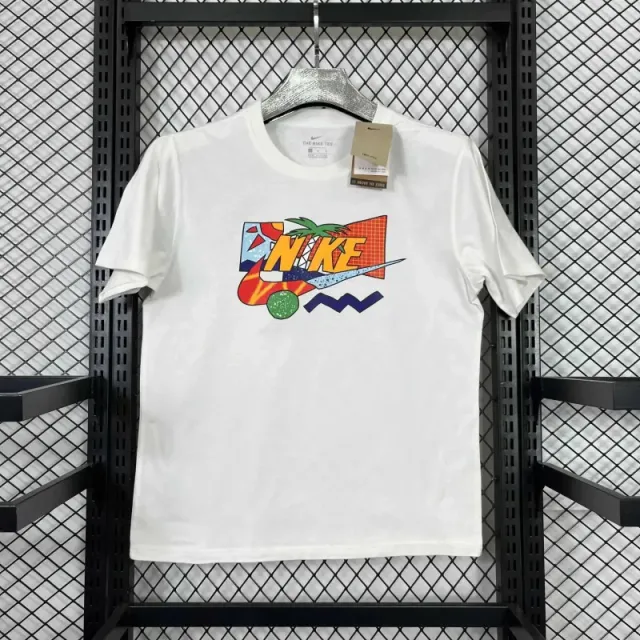 Nike Tee Retro Graphic