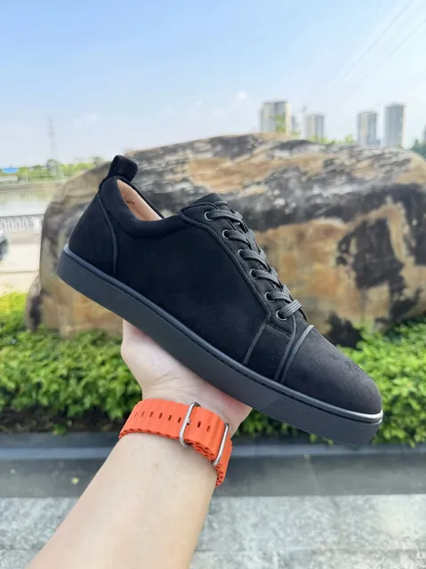 黑色翻毛光面