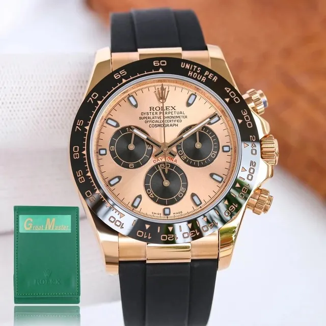 Rolex Oyster Perpetual Cosmograph Daytona Champagne Dial with Black Subdials