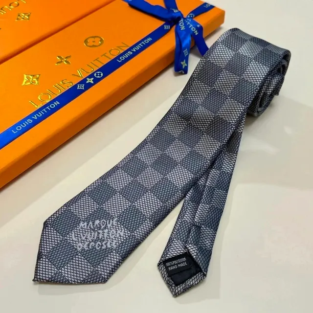 Louis Vuitton × Marcelo Burlon Necktie Damier Graphite Monogram