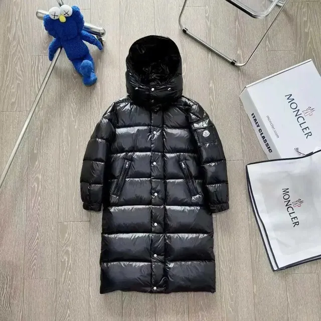 Moncler Long Puffer Coat Glossy Nylon