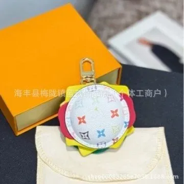 Louis Vuitton On The Go Pouch Multicolor Monogram