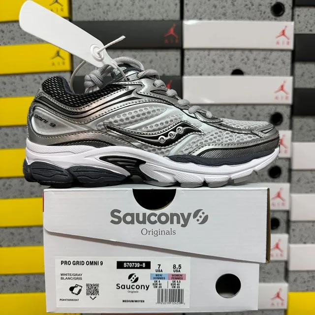 Saucony Pro Grid Omni 9 White/Grey