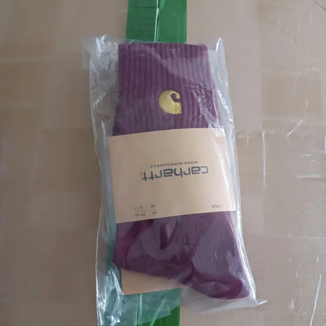 暗红色刺绣款
