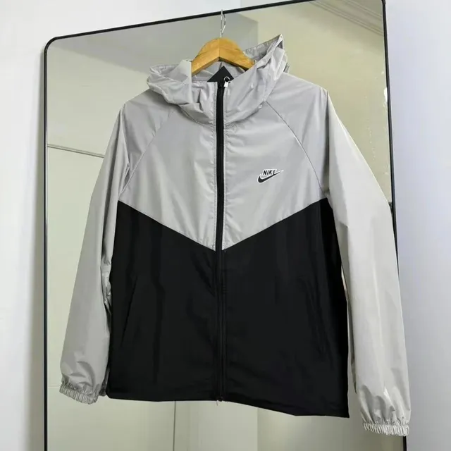 Nike Windrunner Jacket Two-Tone