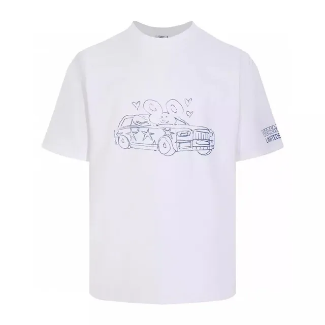 Vetements Graphic T-Shirt Car and Rabbit Print
