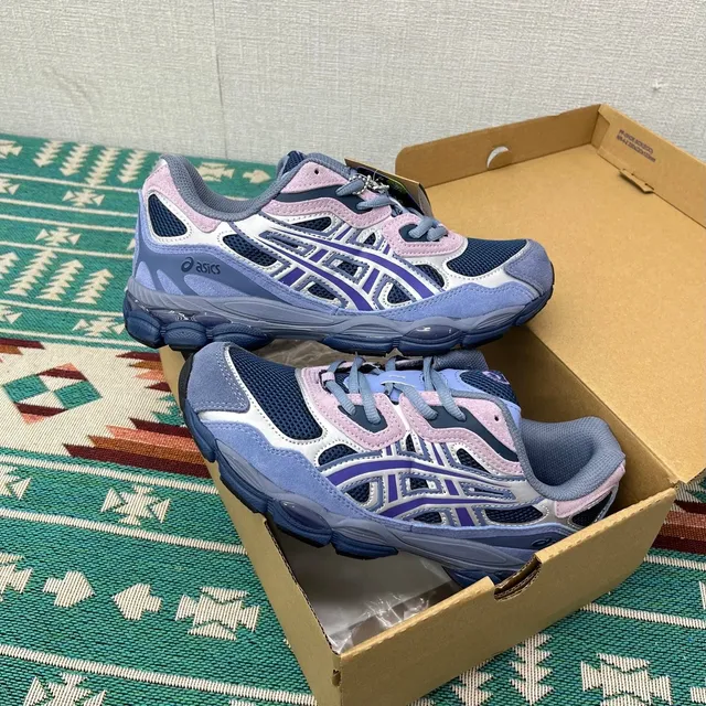A785-400蓝粉银