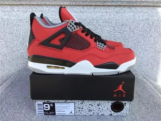 Air Jordan 4 Retro Fire Red