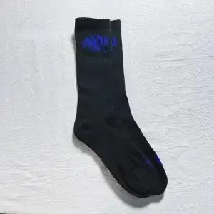 一双黑蓝 没袋子