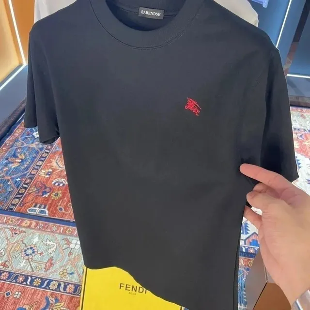 Burberry T-Shirt Equestrian Knight Logo