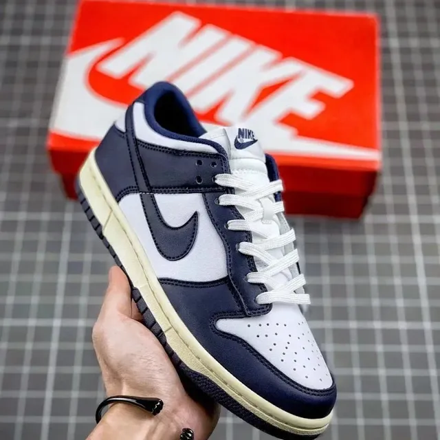 Nike Dunk Low Navy White