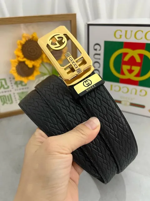 Gucci Interlocking G Belt Gold Buckle