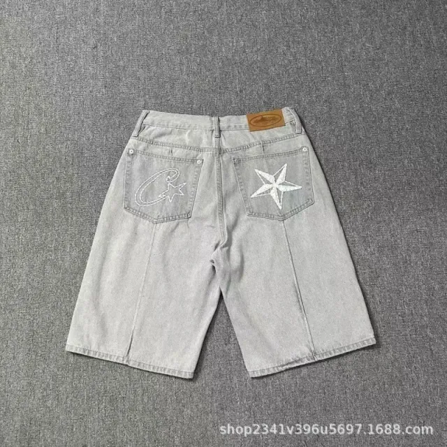 灰色牛仔短裤