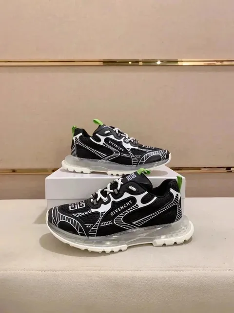 Givenchy Urban Street Sneaker Black White Green