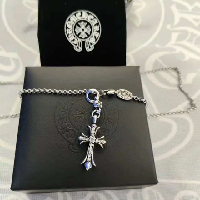 Chrome Hearts Cross Pendant Necklace Diamond-Embellished
