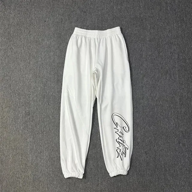 812白色
