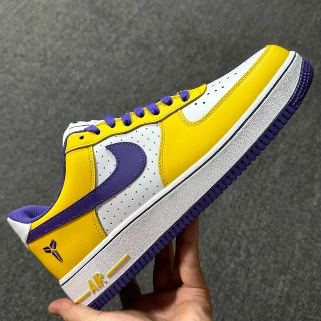 【G版】AF1 科比限定 FZ1151-100